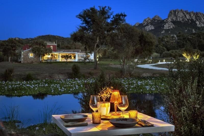 Li Neuli Country Club Otel San Pantaleo Dış mekan fotoğraf