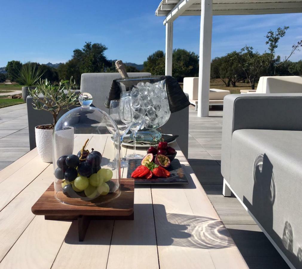 Li Neuli Country Club Otel San Pantaleo Dış mekan fotoğraf