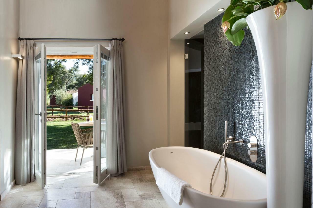 Li Neuli Country Club Otel San Pantaleo Dış mekan fotoğraf
